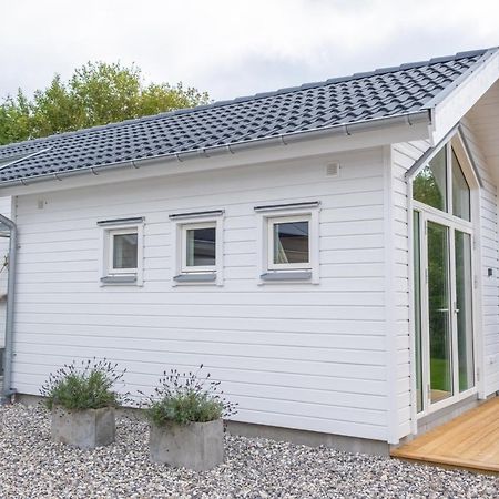 Malevik Tiny House Apartment Kullavik Exterior foto