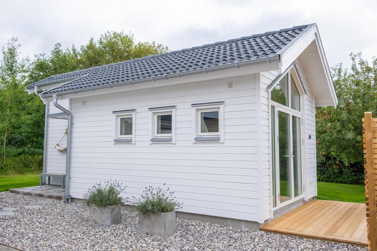 Malevik Tiny House Apartment Kullavik Exterior foto